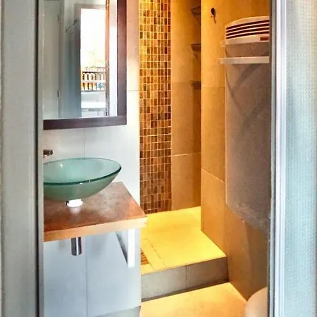 Nautical Living In The Sought-after Port * Nice