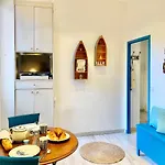 Nautical Living In The Sought-after Port